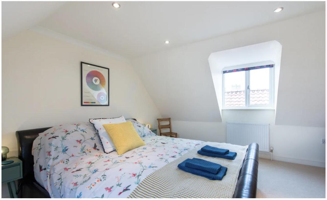 Wells City Centre, Quiet Mews House, Sleeps 6 빌라 외부 사진