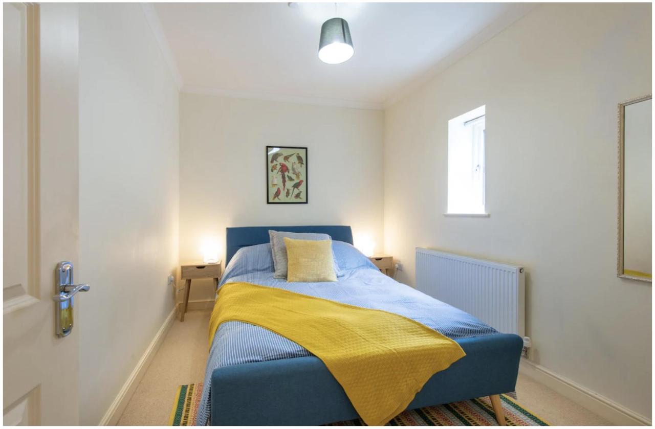 Wells City Centre, Quiet Mews House, Sleeps 6 빌라 외부 사진